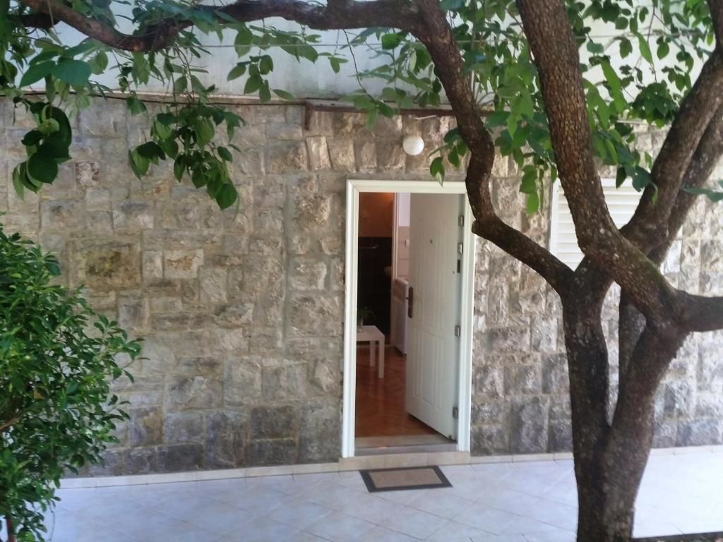 Апартаменты Apartments Jelena Херцег-Нови-37