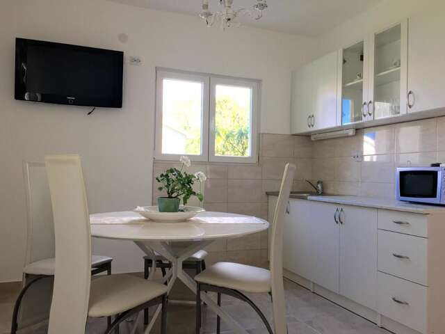 Апартаменты Apartments Jelena Херцег-Нови-9